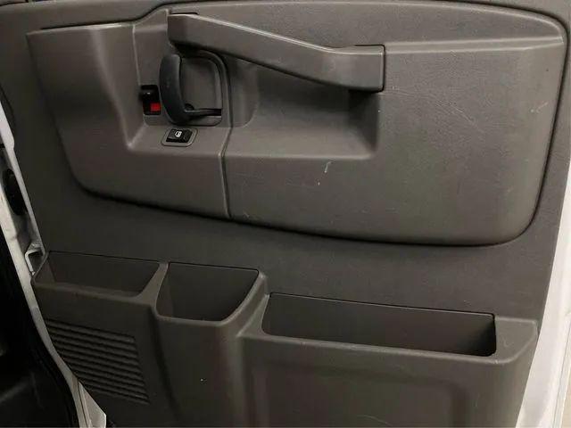 2019 GMC Savana 2500 Work Van