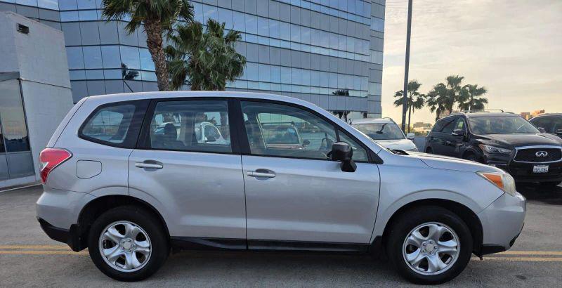 2014 Subaru Forester 2.5i