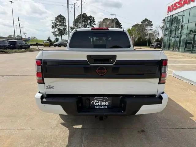 2026 Nissan Frontier Crew Cab PRO-X 4x2