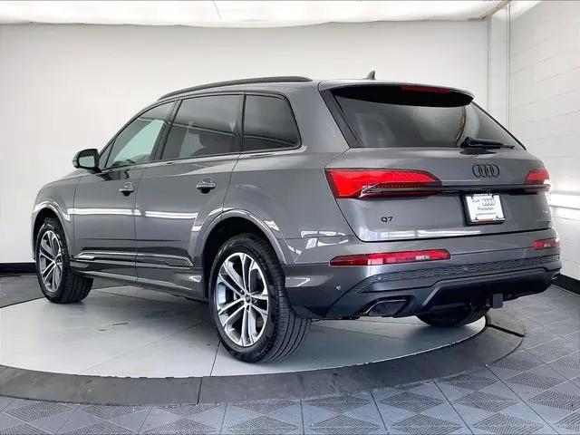 2026 Audi Q7 Premium 45 TFSI quattro tiptronic