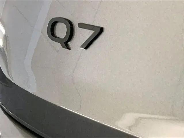 2026 Audi Q7 Premium 45 TFSI quattro tiptronic