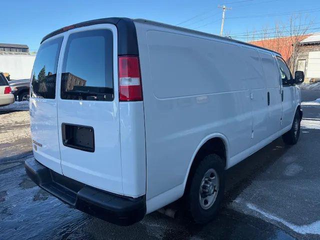 2021 Chevrolet Express Cargo Van RWD 2500 Extended Wheelbase WT