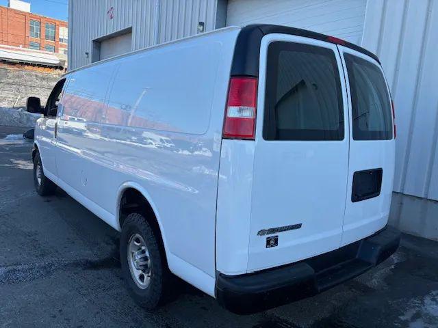 2021 Chevrolet Express Cargo Van RWD 2500 Extended Wheelbase WT