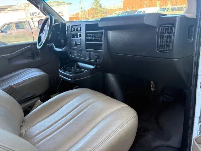 2021 Chevrolet Express Cargo Van RWD 2500 Extended Wheelbase WT