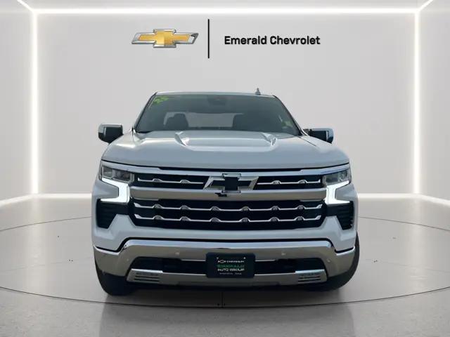 2025 Chevrolet Silverado 1500 4WD Crew Cab Short Bed LTZ