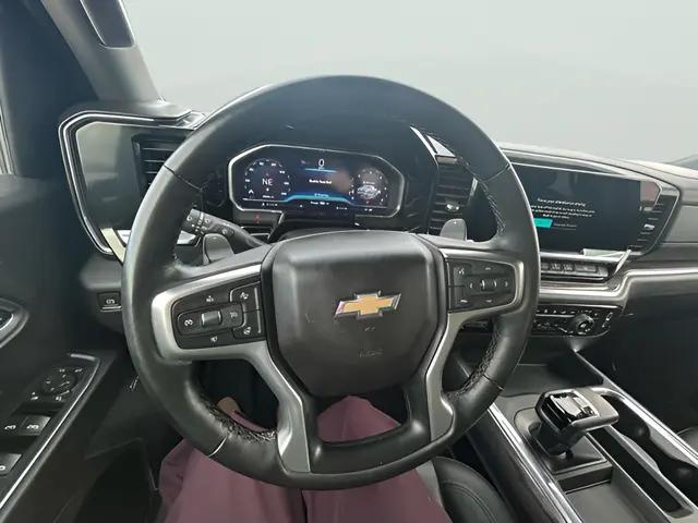 2025 Chevrolet Silverado 1500 4WD Crew Cab Short Bed LTZ