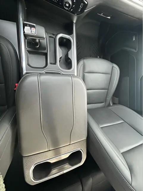 2025 Chevrolet Silverado 1500 4WD Crew Cab Short Bed LTZ