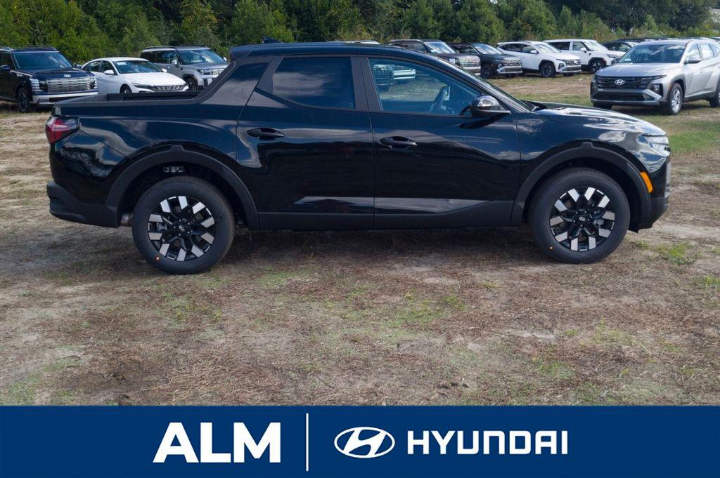 New 2026 Phantom Black HYUNDAI SE FWD image 5