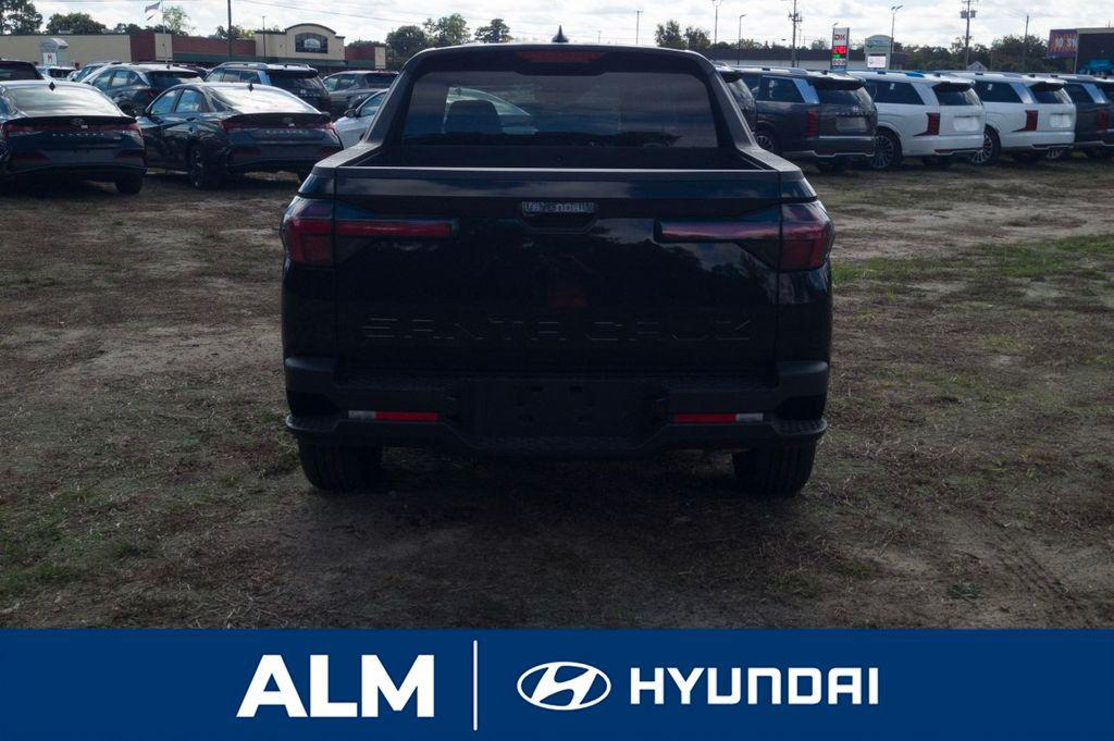 New 2026 Phantom Black HYUNDAI SE FWD image 7