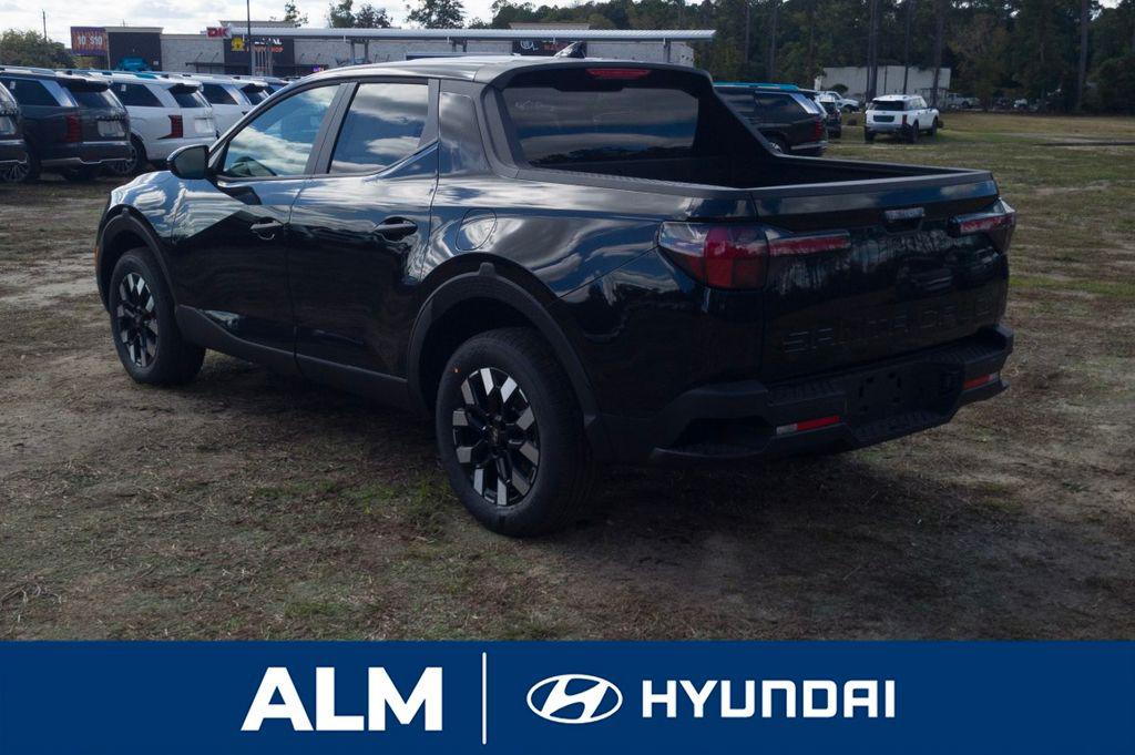 New 2026 Phantom Black HYUNDAI SE FWD image 9