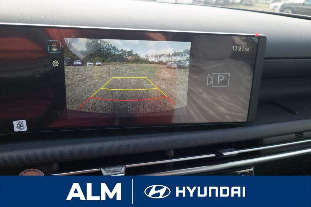 New 2026 Phantom Black HYUNDAI SE FWD image 21
