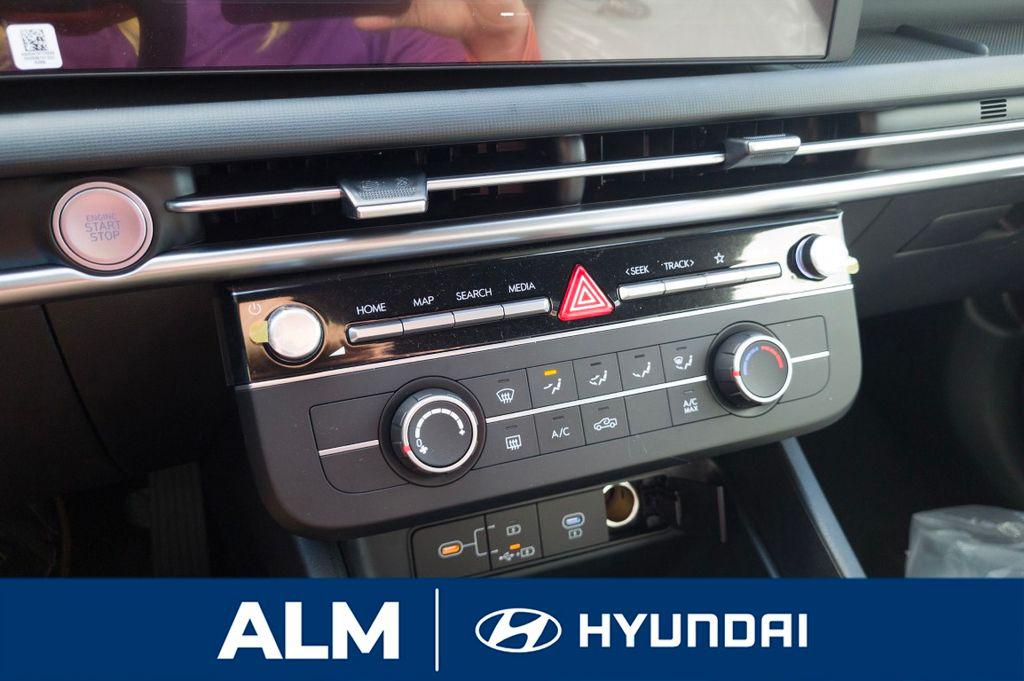New 2026 Phantom Black HYUNDAI SE FWD image 22