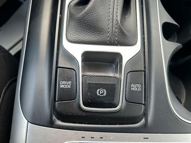 2024 Kia Carnival MPV LX Seat Package