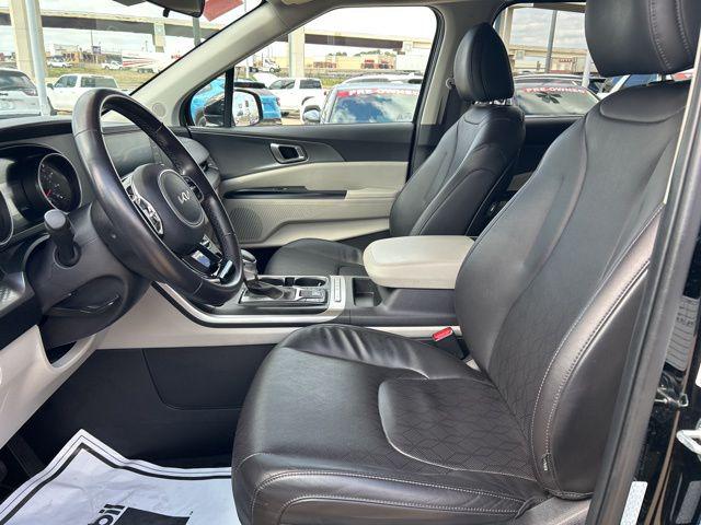 2024 Kia Carnival MPV LX Seat Package