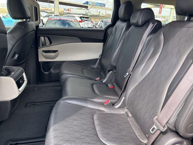 2024 Kia Carnival MPV LX Seat Package