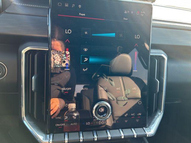 2026 GMC Acadia Elevation FWD