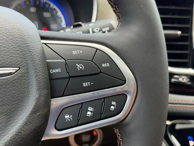 2026 Chrysler Pacifica Pinnacle AWD