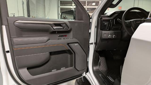 2026 GMC Sierra 1500 Crew Cab, Short Bed, AT4, 4WD