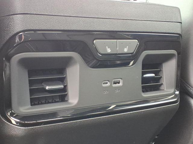2026 GMC Sierra 2500HD Crew Cab, Standard Bed, AT4X, 4WD
