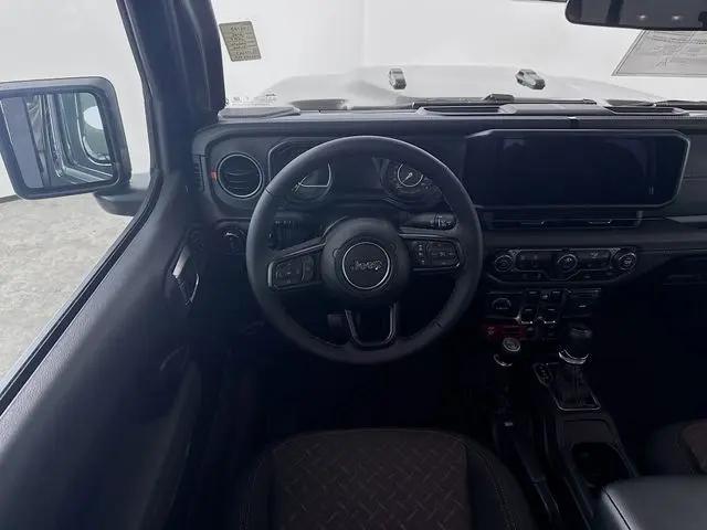 2026 Jeep Gladiator Sport