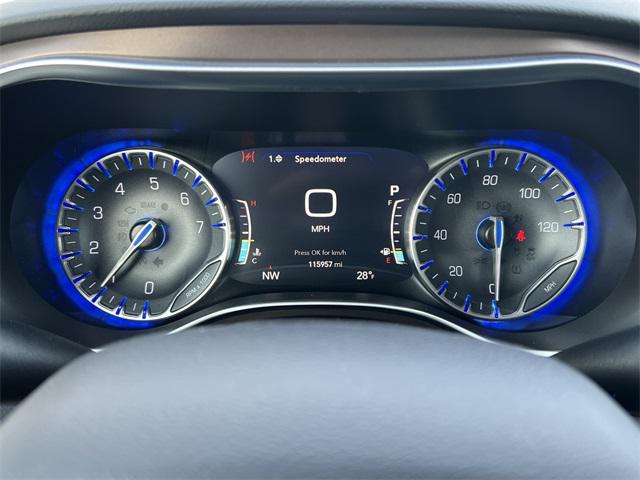 2017 Chrysler Pacifica Touring-L Plus