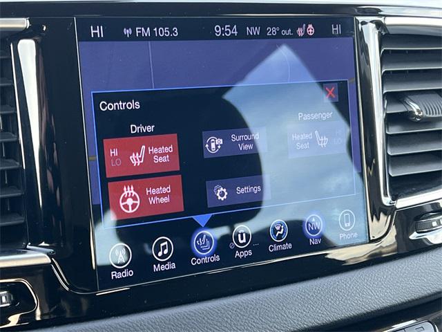 2017 Chrysler Pacifica Touring-L Plus