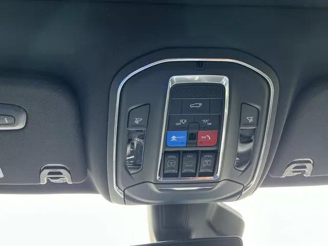 2026 Jeep Grand Wagoneer Limited Altitude 4x4