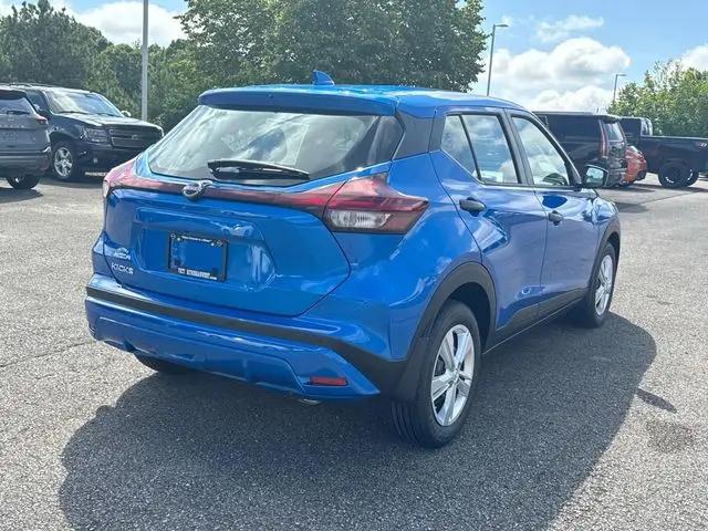 2025 Nissan Kicks S
