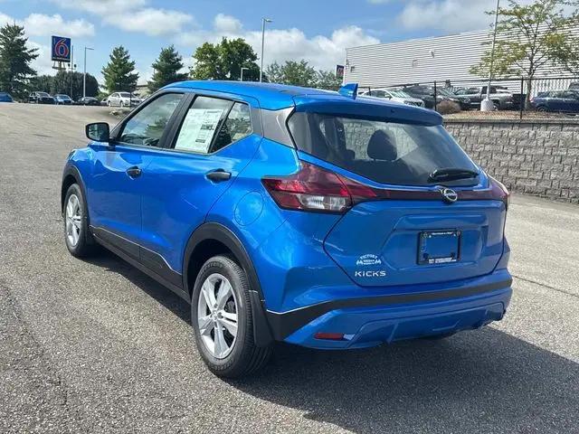 2025 Nissan Kicks S