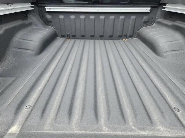 2026 Nissan Frontier Crew Cab SV 4x2