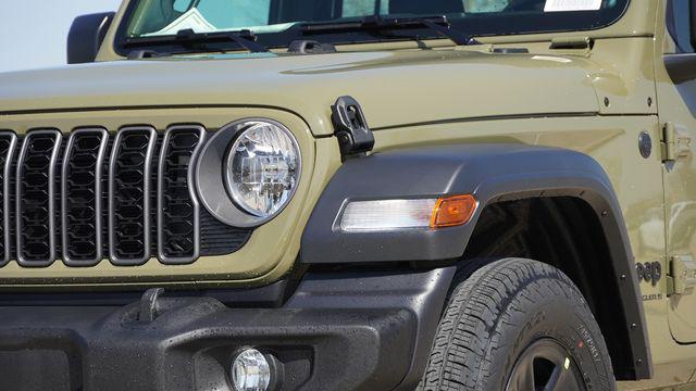 2026 Jeep Wrangler 4-Door Sport 4x4