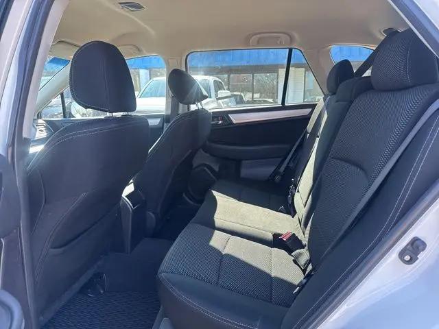 2017 Subaru Outback 2.5i Premium