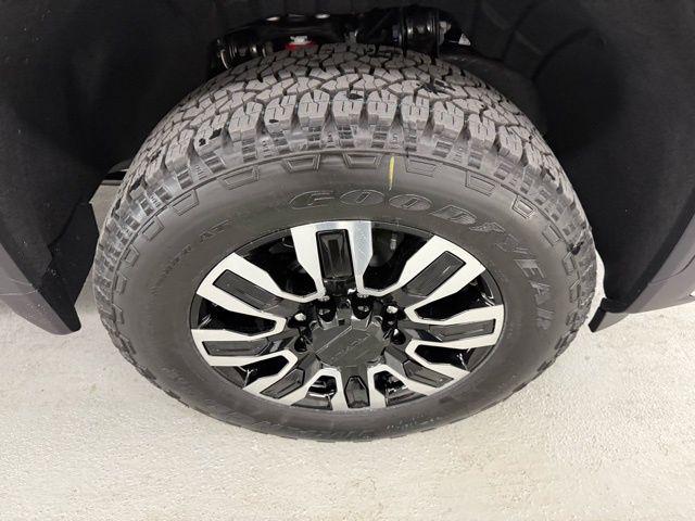 2026 GMC Sierra 2500HD Crew Cab, Standard Bed, Denali Ultimate, 4WD