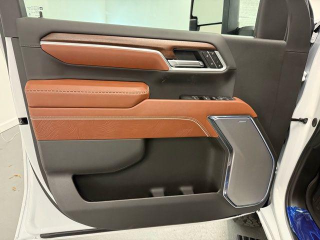 2026 GMC Sierra 2500HD Crew Cab, Standard Bed, Denali Ultimate, 4WD