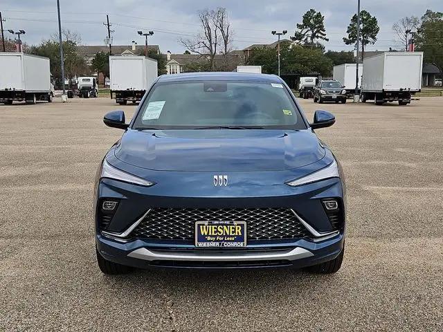 2026 Buick NV Avenir FWD