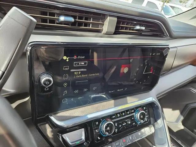 2025 GMC Sierra 3500HD Crew Cab, Long Bed, Denali DRW, 4WD
