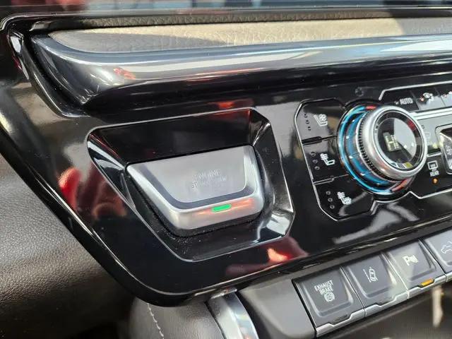 2025 GMC Sierra 3500HD Crew Cab, Long Bed, Denali DRW, 4WD