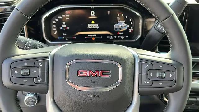 2026 GMC Sierra 2500HD Crew Cab, Standard Bed, SLE, 4WD