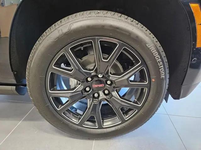 2026 GMC Yukon 4WD Denali
