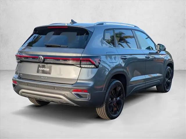 2026 Volkswagen Taos SE