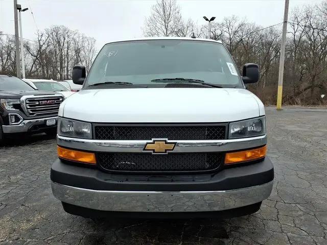 2026 Chevrolet Express Cargo Van 2500 Regular Wheelbase, WT, RWD