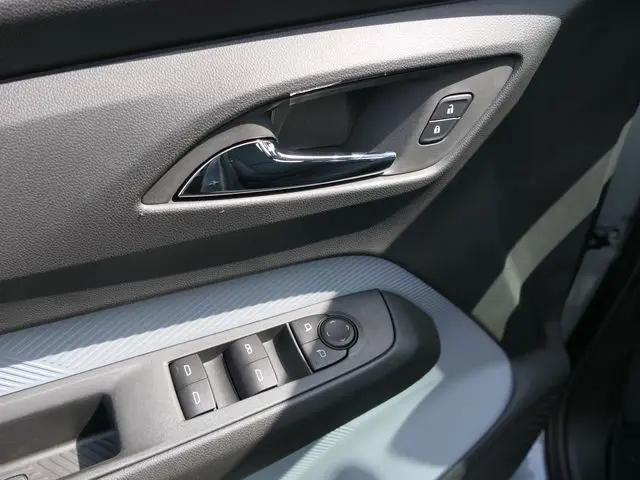 2027 Chevrolet Bolt RS FWD