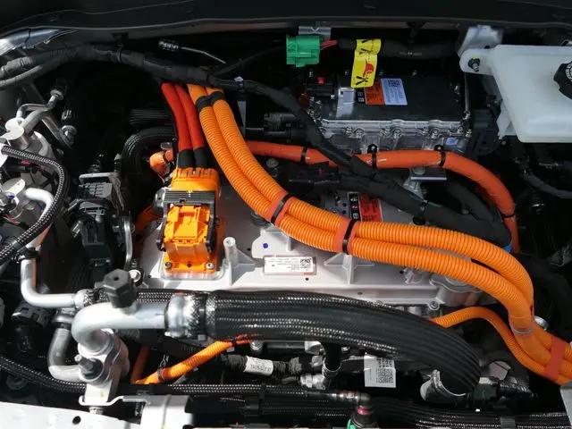 2027 Chevrolet Bolt RS FWD