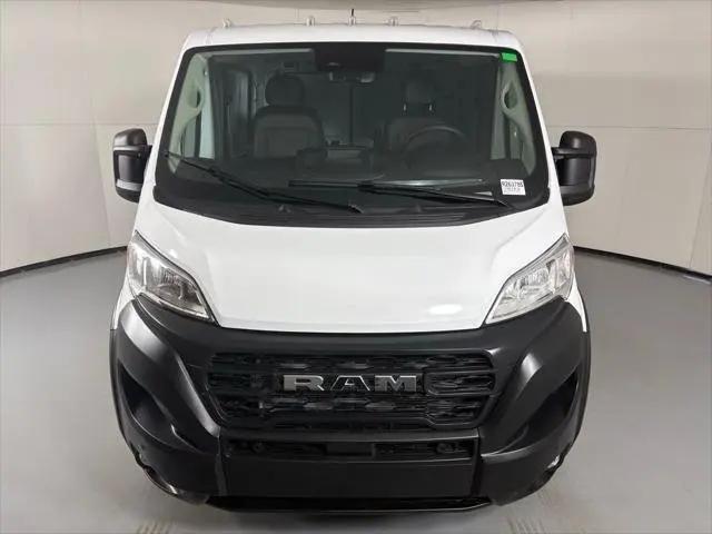2026 Ram ProMaster Cargo Van Tradesman Low Roof 118" WB w/Pass Seat