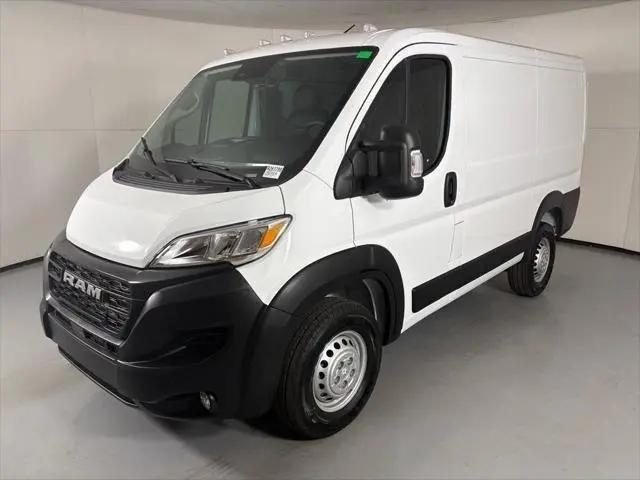 2026 Ram ProMaster Cargo Van Tradesman Low Roof 118" WB w/Pass Seat