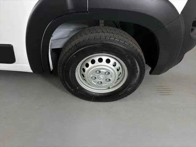 2026 Ram ProMaster Cargo Van Tradesman Low Roof 118" WB w/Pass Seat
