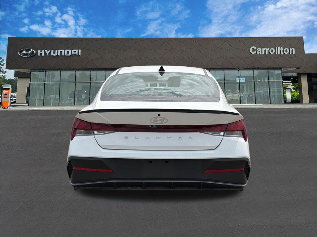 New 2026 White HYUNDAI SEL Sport image 7
