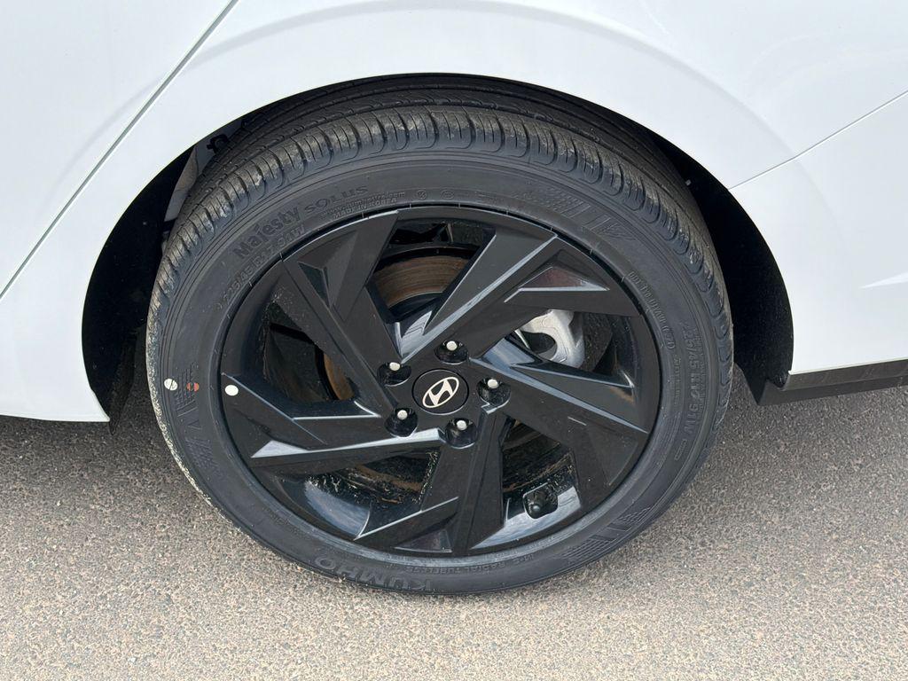 New 2026 White HYUNDAI SEL Sport image 20