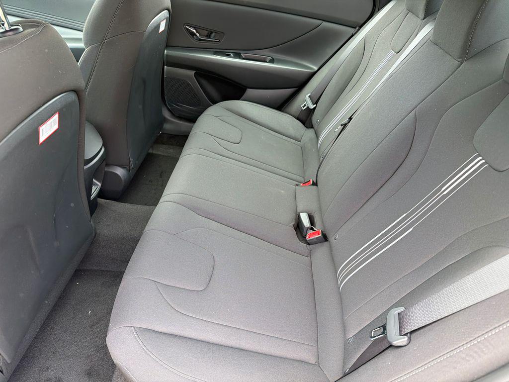New 2026 White HYUNDAI SEL Sport image 21