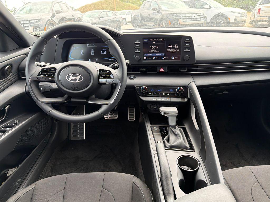 New 2026 White HYUNDAI SEL Sport image 23